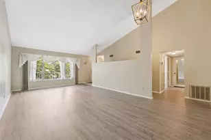 2192 Swedish Dr, Clearwater, FL 33763 - Photo 10