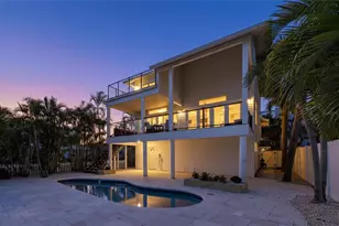 8485 Blind Pass Dr, Treasure Island, FL 33706 - Photo 28