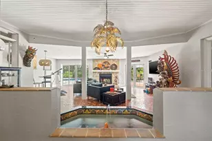 3649 Foster Hill Dr N, Saint Petersburg, FL 33704 - Photo 16