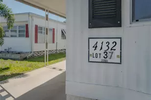 4132 72nd St N, Saint Petersburg, FL 33709 - Photo 4