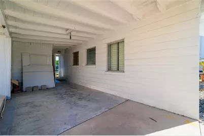 17611 1st Street E, Redington Shores, FL 33708 - Photo 16