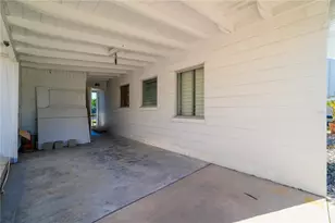 17611 1st St E, Redington Shores, FL 33708 - Photo 16