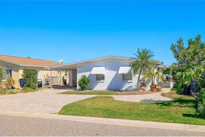 17611 1st Street E, Redington Shores, FL 33708 - Photo 22