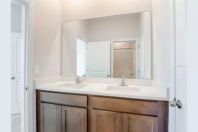 10471 Bridgegate Heights Loop, San Antonio, FL 33576 - Photo 18