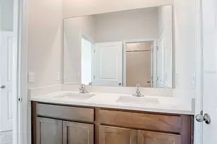 10471 Bridgegate Heights Loop, San Antonio, FL 33576 - Photo 18