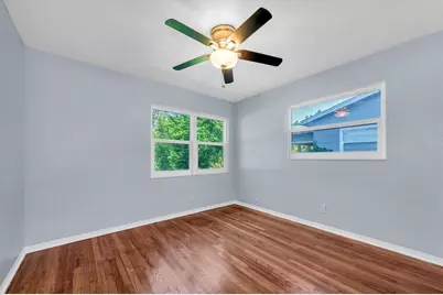 1101 A 28th Street N, Saint Petersburg, FL 33713 - Photo 16