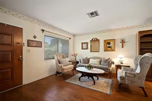 501 N Bryan Cir, Brandon, FL 33511 - Photo 4