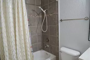 5000 Culbreath Key Way, Tampa, FL 33611 - Photo 10