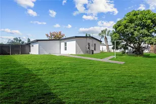 5101 Town N Country Blvd, Tampa, FL 33615 - Photo 12