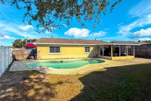 6224 Palmview Ct, Tampa, FL 33625 - Photo 2