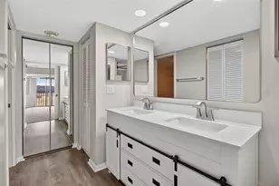 1933 Golf View Dr, Tarpon Springs, FL 34689 - Photo 20