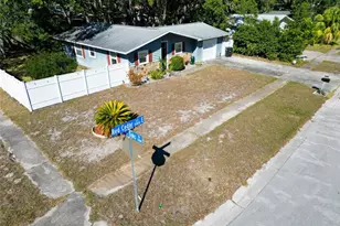 2056 Red Cedar Ln E, Clearwater, FL 33763 - Photo 32