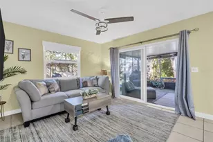 2056 Red Cedar Ln E, Clearwater, FL 33763 - Photo 4