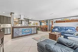 595 Denburn Ct, Englewood, FL 34223 - Photo 4