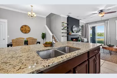 6916 Sail View Lane, Apollo Beach, FL 33572 - Photo 16