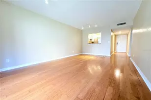 6336 Newtown Cir, Tampa, FL 33615 - Photo 36