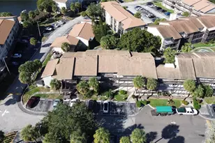 6336 Newtown Cir, Tampa, FL 33615 - Photo 6