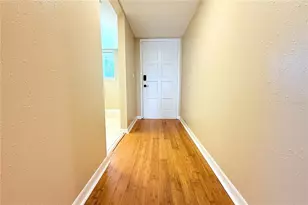 6336 Newtown Cir, Tampa, FL 33615 - Photo 32