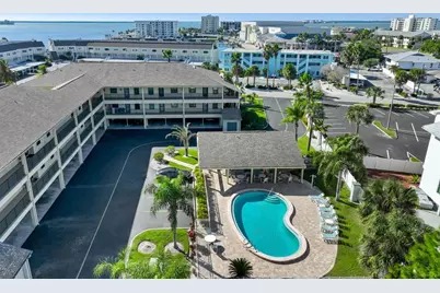 460 S Paula Drive #305, Dunedin, FL 34698 - Photo 2