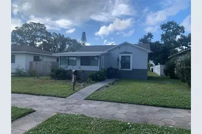 4520 Burlington Avenue N, Saint Petersburg, FL 33713 - Photo 2