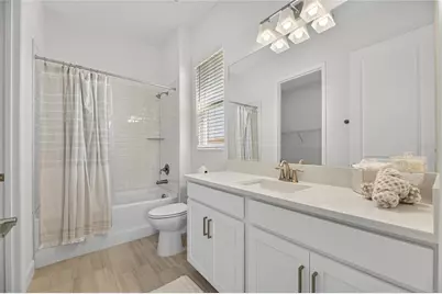 17415 Holly Well Avenue, Wimauma, FL 33598 - Photo 10