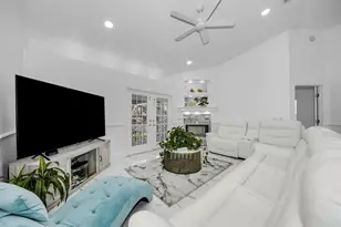 5451 Tropic Dr, New Port Richey, FL 34653 - Photo 12