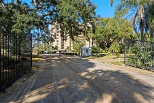 2620 Cove Cay Dr, Clearwater, FL 33760 - Photo 24