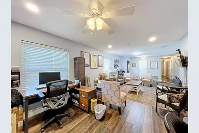 611 Greenbriar Drive, Brandon, FL 33511 - Photo 12