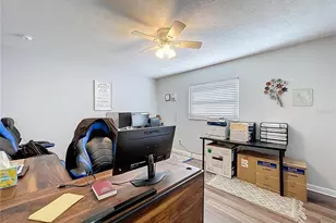 611 Greenbriar Dr, Brandon, FL 33511 - Photo 30