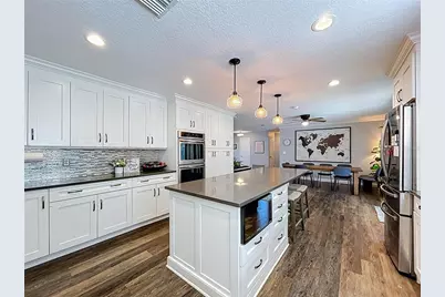 611 Greenbriar Drive, Brandon, FL 33511 - Photo 20