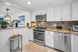 7420 Bay Island Dr, South Pasadena, FL 33707 - Photo 22