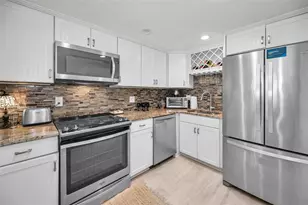 7420 Bay Island Dr, South Pasadena, FL 33707 - Photo 18