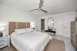 7420 Bay Island Dr, South Pasadena, FL 33707 - Photo 24