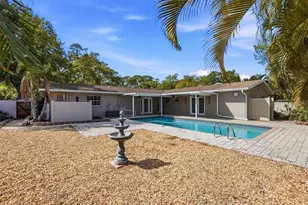 8235 39th Ave N, Saint Petersburg, FL 33709 - Photo 2