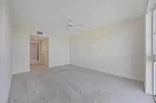 4981 Bacopa Ln S, Saint Petersburg, FL 33715 - Photo 22