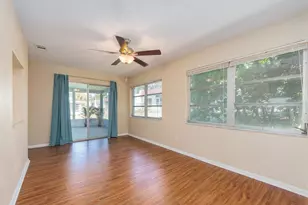 9157 140th Way, Seminole, FL 33776 - Photo 10