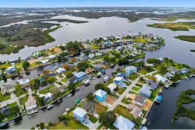 11831 W Sunnybrook Court, Crystal River, FL 34429 - Photo 10