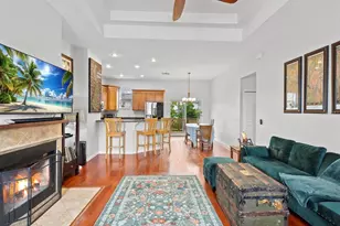 404 E Chelsea St, Tampa, FL 33603 - Photo 2