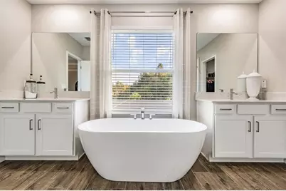 9515 Little Bluestem Drive, Land O Lakes, FL 34637 - Photo 32