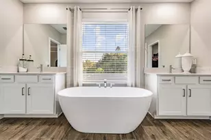 9515 Little Bluestem Dr, Land O Lakes, FL 34637 - Photo 32