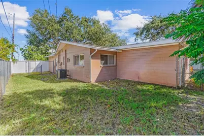 7000 38th Avenue N, Saint Petersburg, FL 33710 - Photo 28