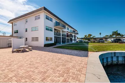 3789 46th Avenue S #101, Saint Petersburg, FL 33711 - Photo 30