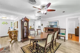 2856 65th Way N, Saint Petersburg, FL 33710 - Photo 6