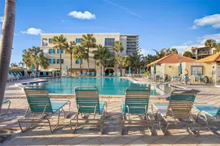 7467 Bayshore Dr, Treasure Island, FL 33706 - Photo 28