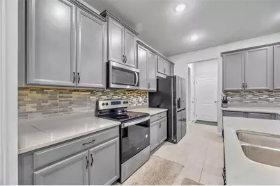 2595 Everglade A Way, Lutz, FL 33558 - Photo 8