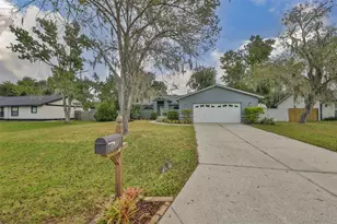 3818 Biscay Pl, Land O Lakes, FL 34639 - Photo 2