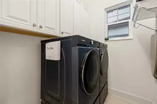 1025 Seagrape Dr, Ruskin, FL 33570 - Photo 32