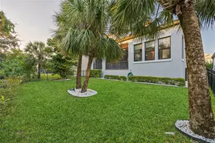 1025 Seagrape Dr, Ruskin, FL 33570 - Photo 36