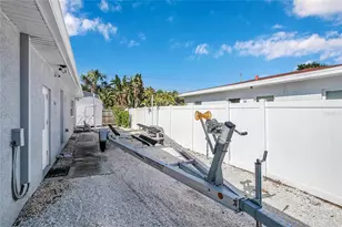 2000 76th St N, Saint Petersburg, FL 33710 - Photo 28