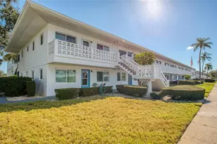 8555 N 112th St, Seminole, FL 33772 - Photo 2